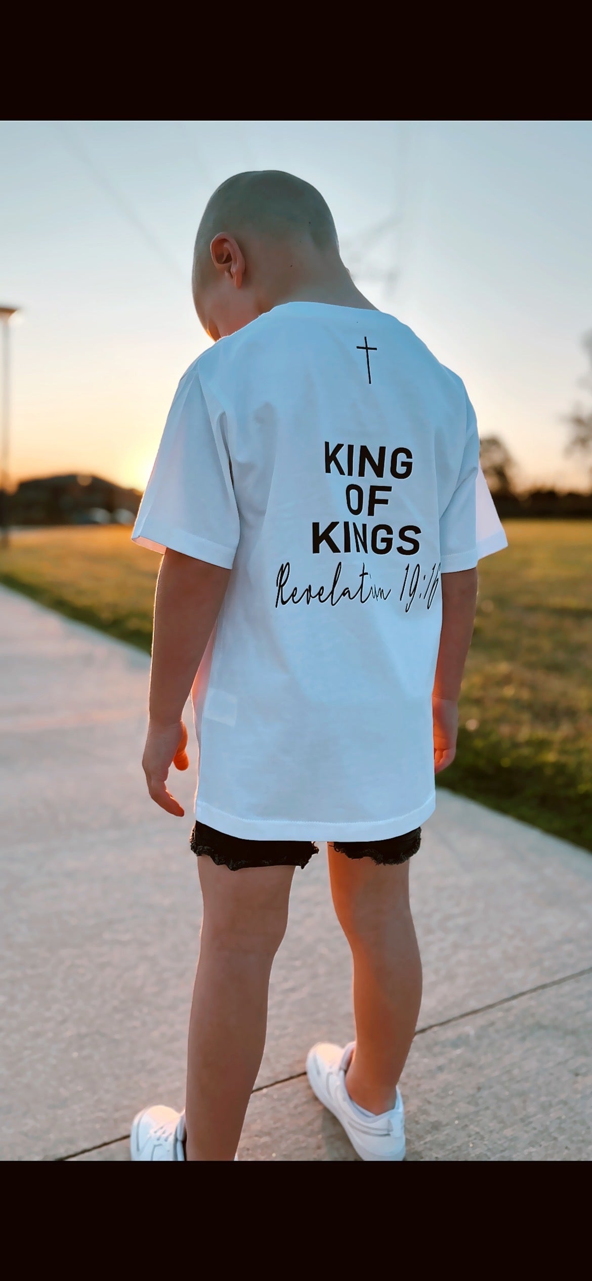 KING OF KINGS KIDS T-SHIRT