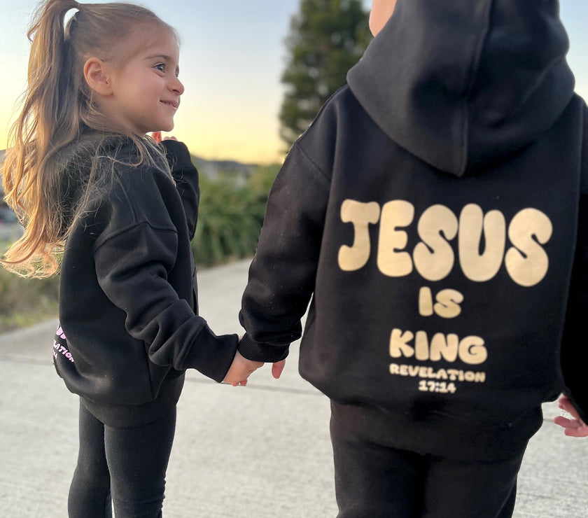 JESUS IS KING KIDS BUBBLE FONT JUMPERS