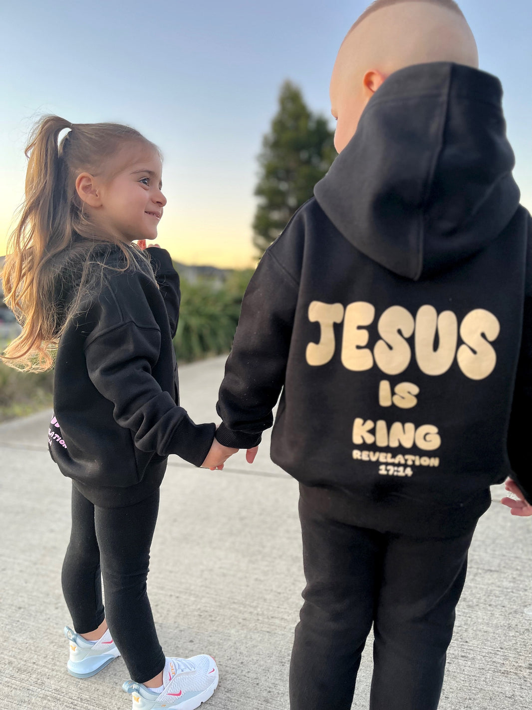 JESUS IS KING KIDS BUBBLE FONT JUMPERS