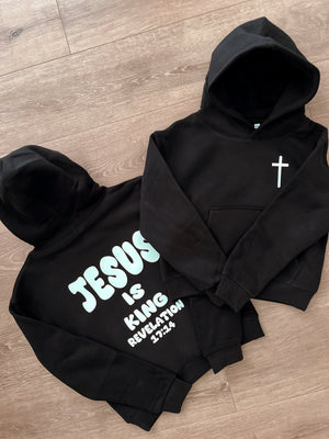 GLOW-IN-THE-DARK JESUS IS KING KIDS JUMPER